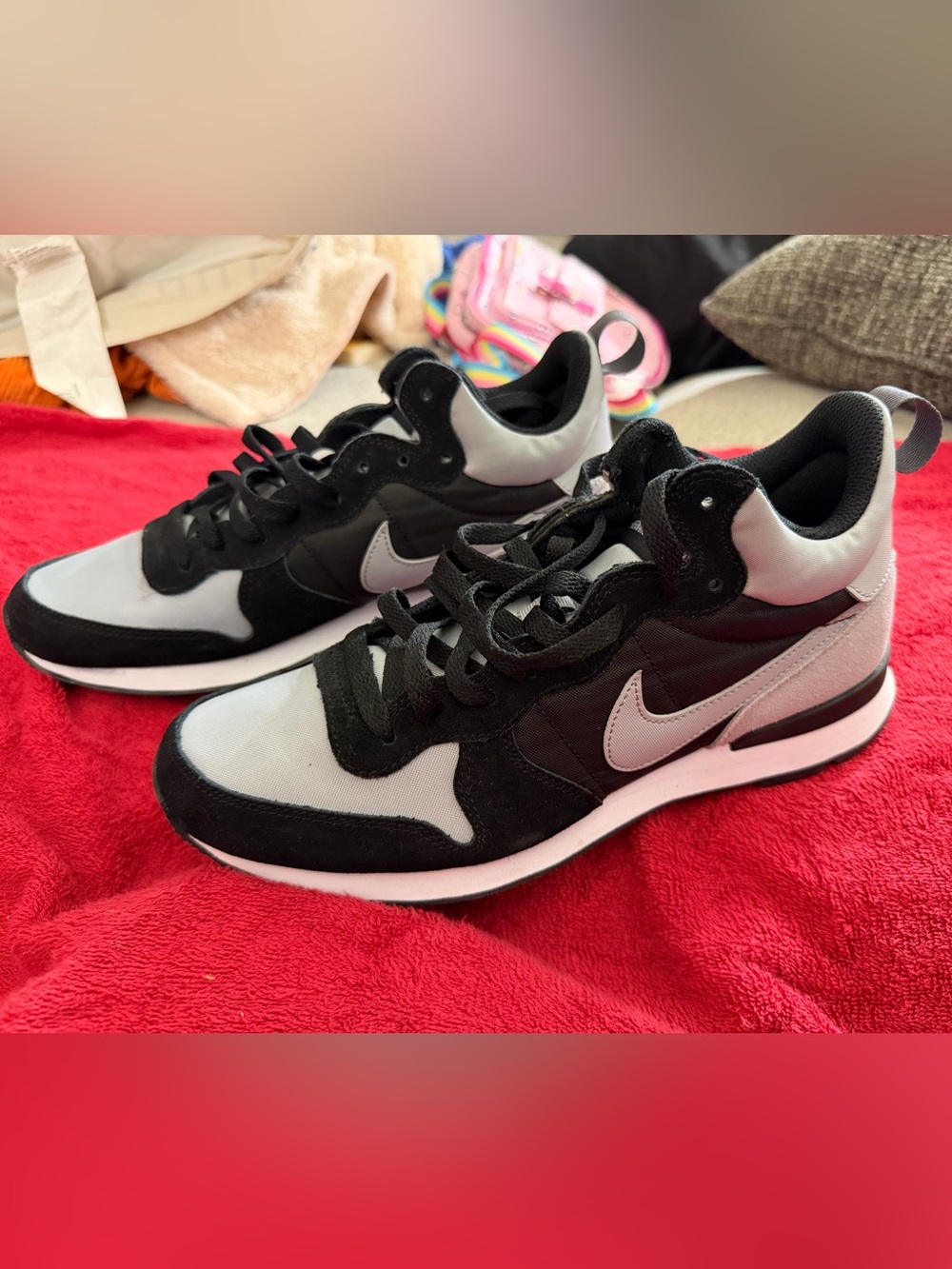 Nike internationalist